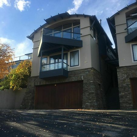 Luxury On Lakeside Wanaka Extérieur photo